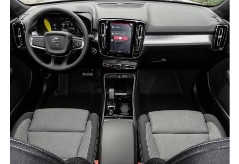 Volvo XC40 #6