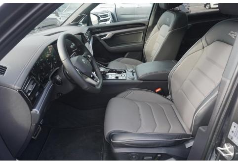 VW Touareg #11