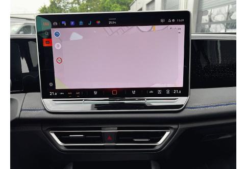 VW Tiguan #10