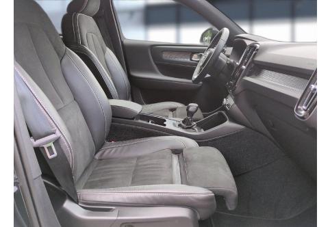 Volvo XC40 #18