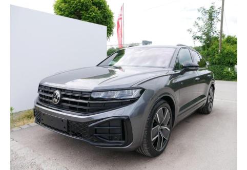 VW Touareg #1