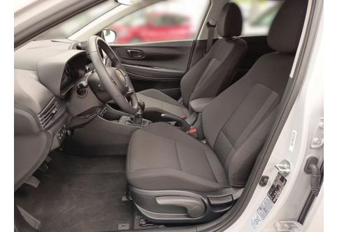 Hyundai i20 #9