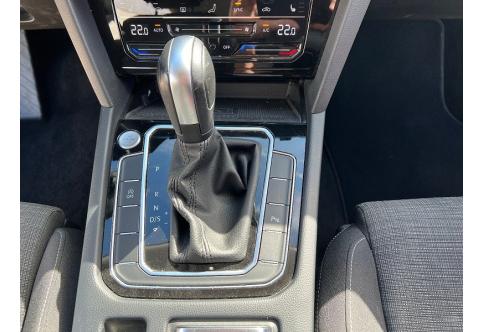 VW Passat #24