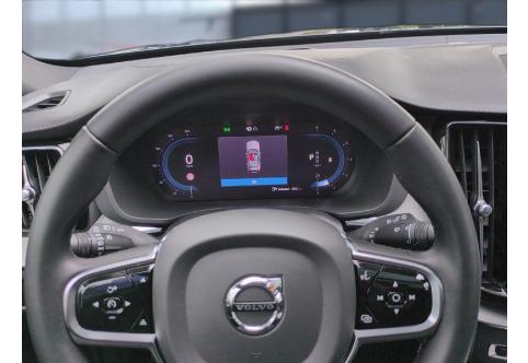 Volvo XC60 #10