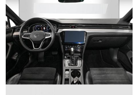 VW Passat #11
