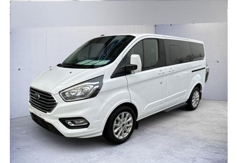 Ford Tourneo Custom #1