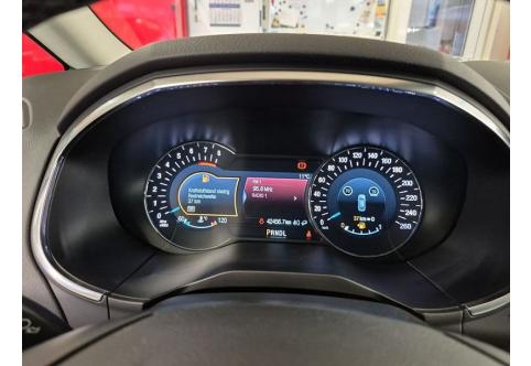 Ford S-MAX #11