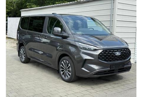 Ford Tourneo Custom #1