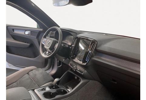 Volvo XC40 #10