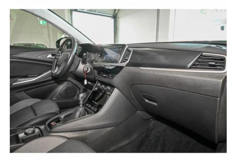 Opel Grandland X #8
