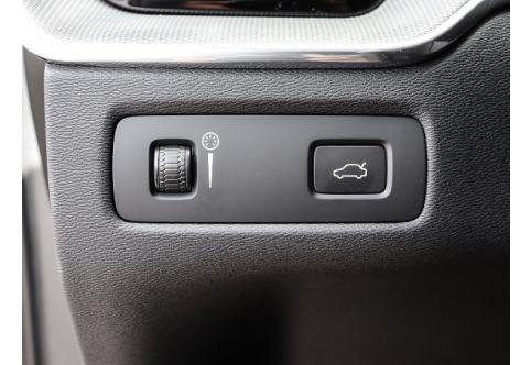 Volvo XC60 #12