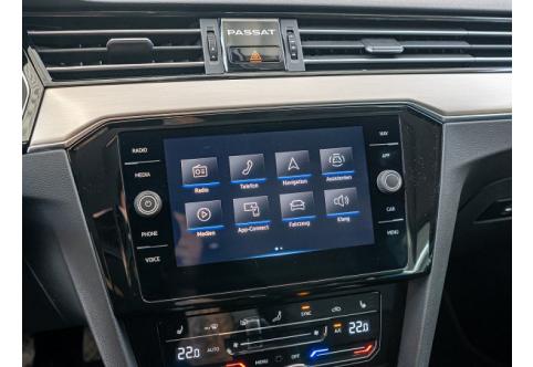 VW Passat #8