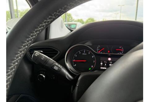 Opel Crossland X #24