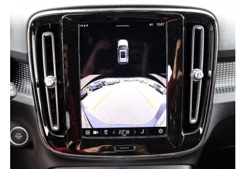 Volvo XC40 #9