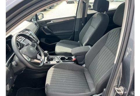 VW Tiguan #9