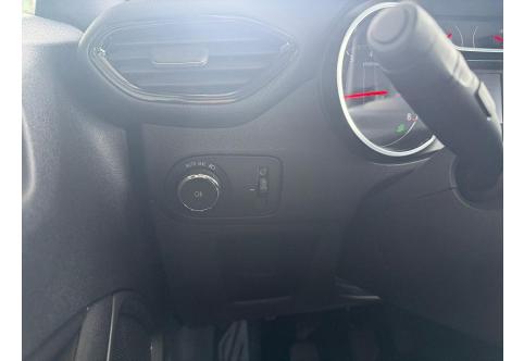 Opel Crossland X #26