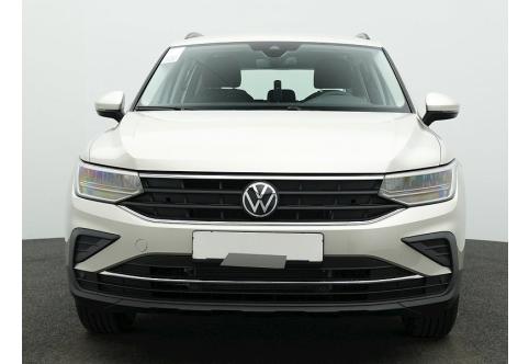 VW Tiguan #8