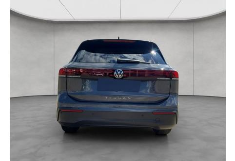 VW Tiguan #4