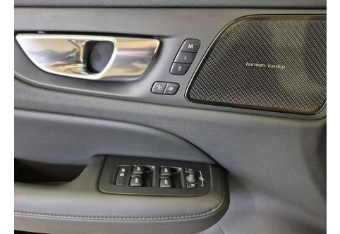 Volvo V60 #13