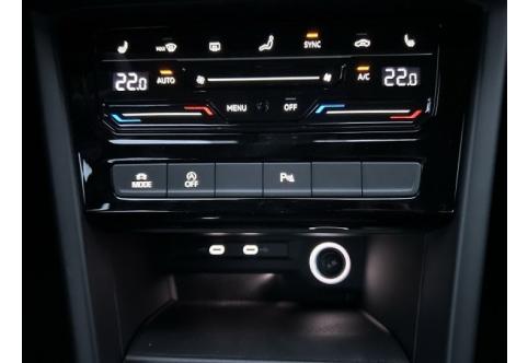 VW Touran #22