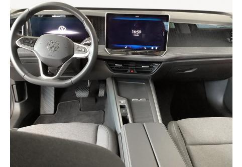 VW Passat #9