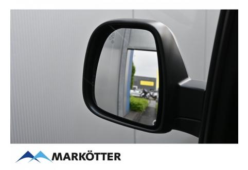 Opel Zafira Life #21