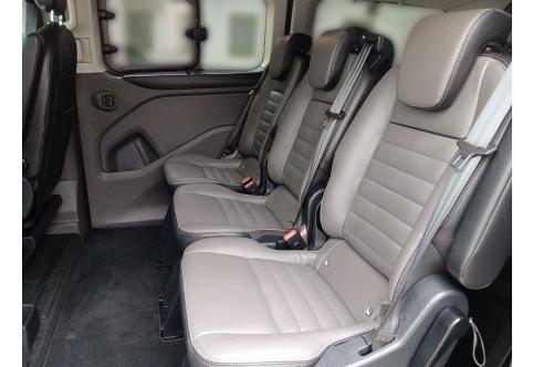 Ford Tourneo Custom #17