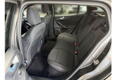 Ford Focus #8