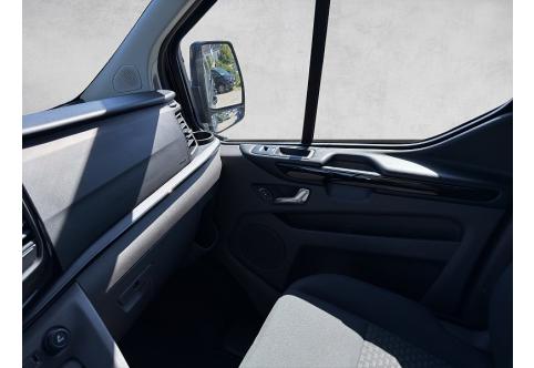 Ford Tourneo Custom #17