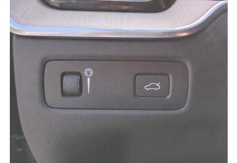 Volvo XC60 #13