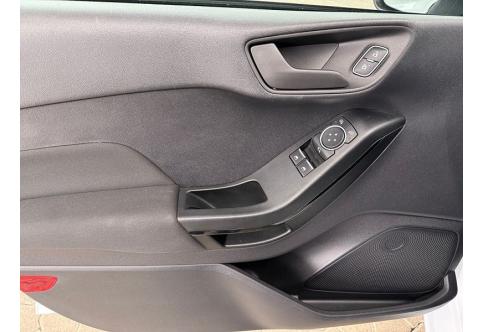 Ford Fiesta #16