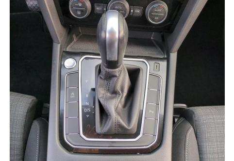 VW Passat #11