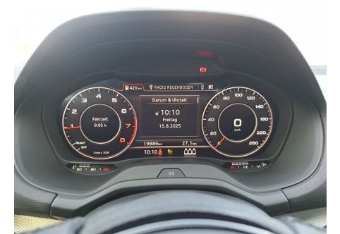 Audi Q2 #19