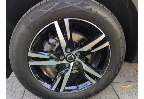 Volvo XC40 #11