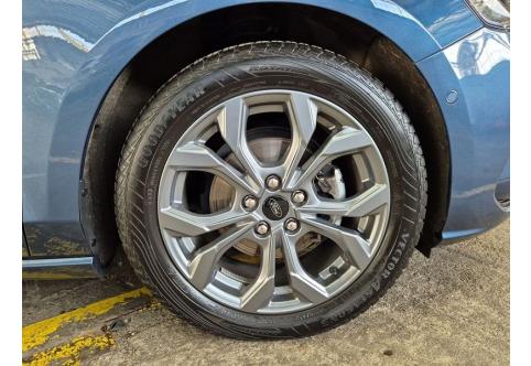 Ford Focus #14