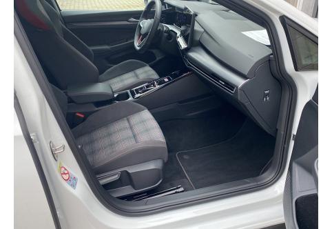 VW Golf #13