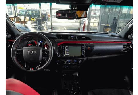 Toyota HILUX #9