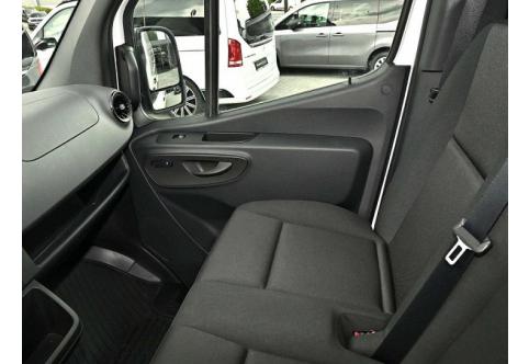 Mercedes-Benz Sprinter #12