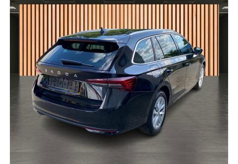 Skoda Octavia #12