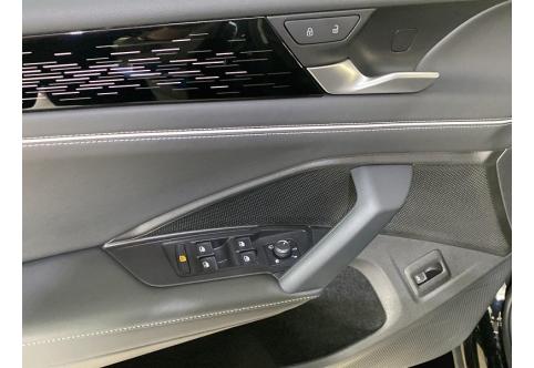 VW Tiguan #4