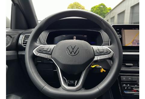 VW T-Cross #11