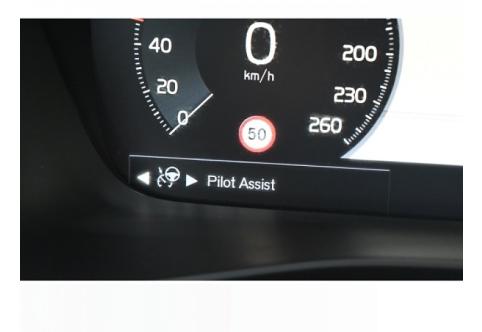 Volvo XC40 #12