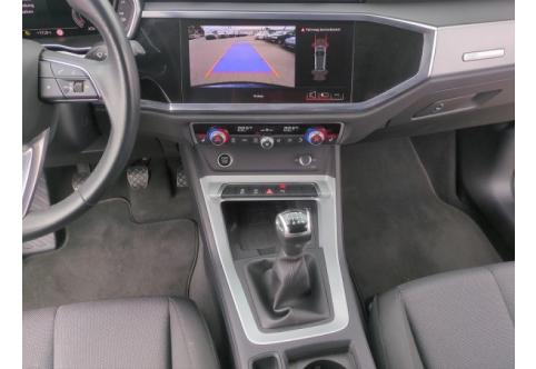 Audi Q3 #6