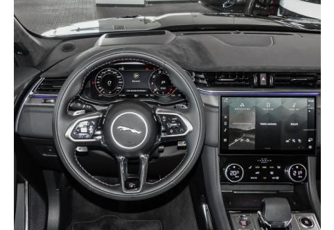Jaguar F-Pace #20