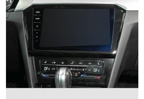 VW Passat #13