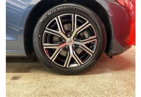Volvo V60 #14