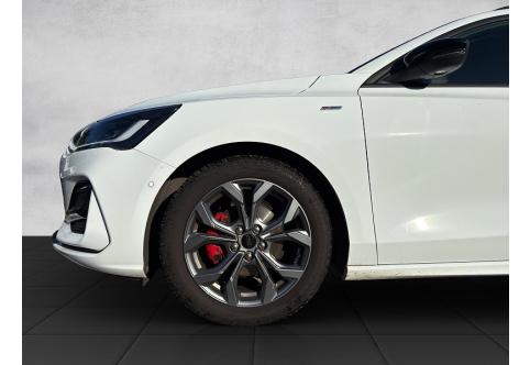 Ford Focus #13