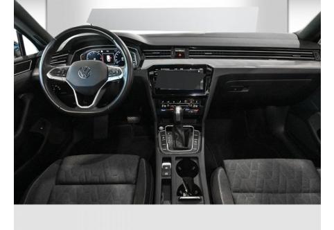 VW Passat #11
