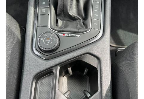 VW Tiguan #25