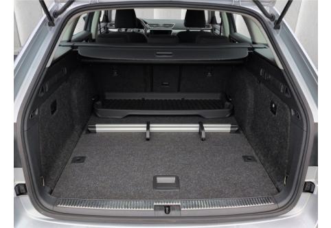 Skoda Superb #9